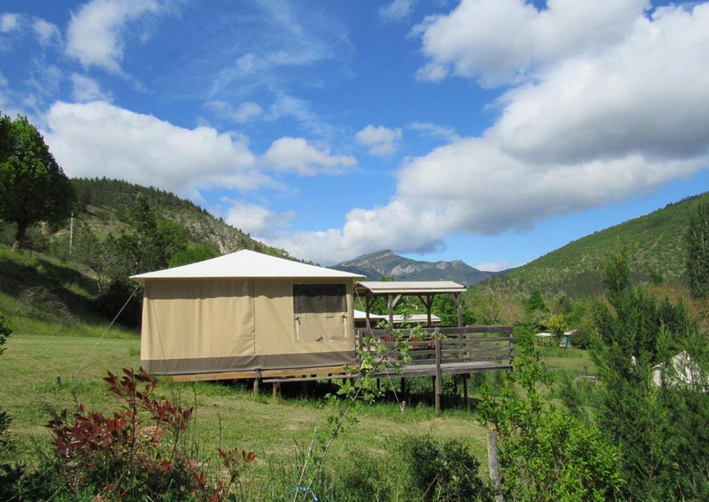 Bed and Breakfast Le Moulin Pradelle Екстер'єр фото